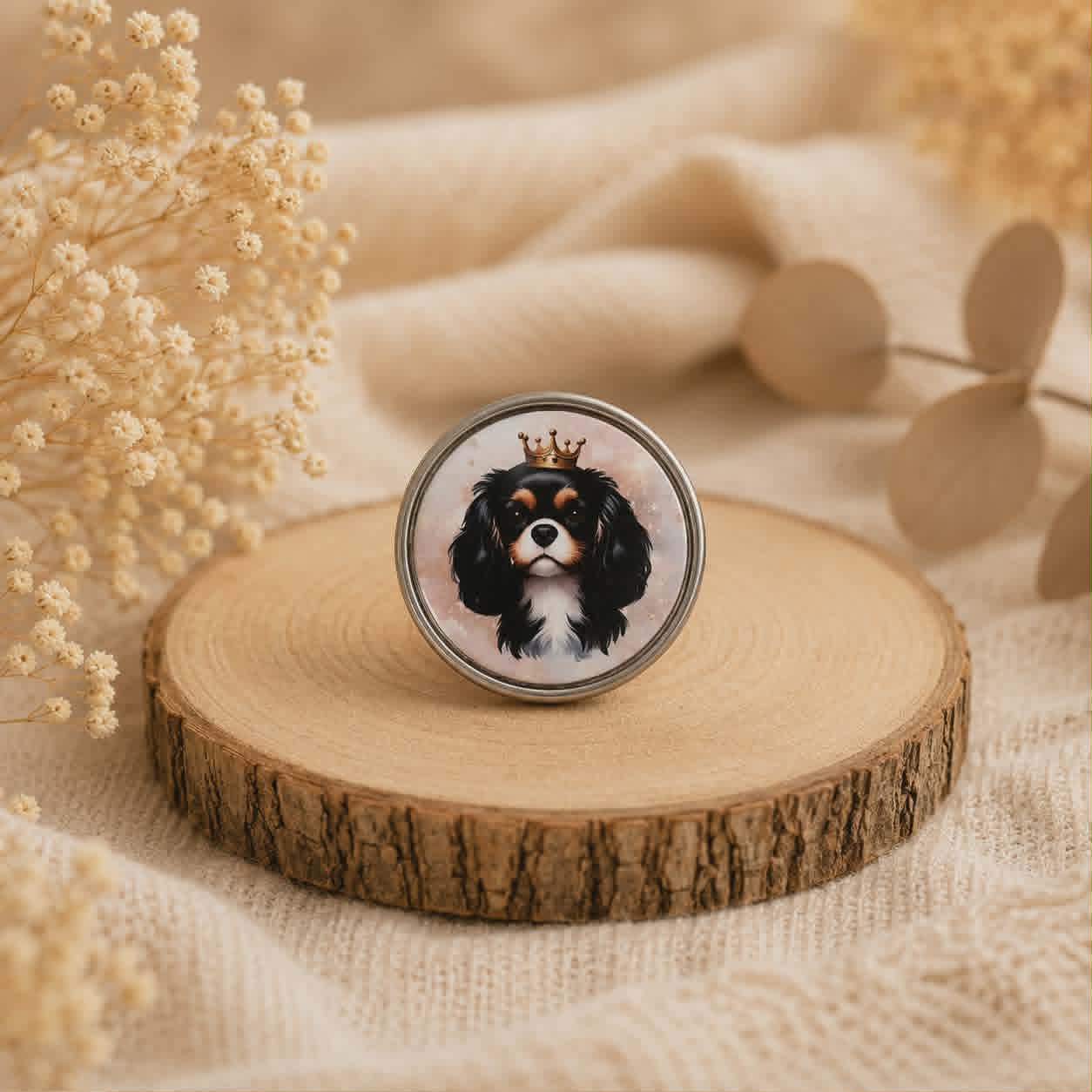 Pin's "Cavalier King Charles tricolore"